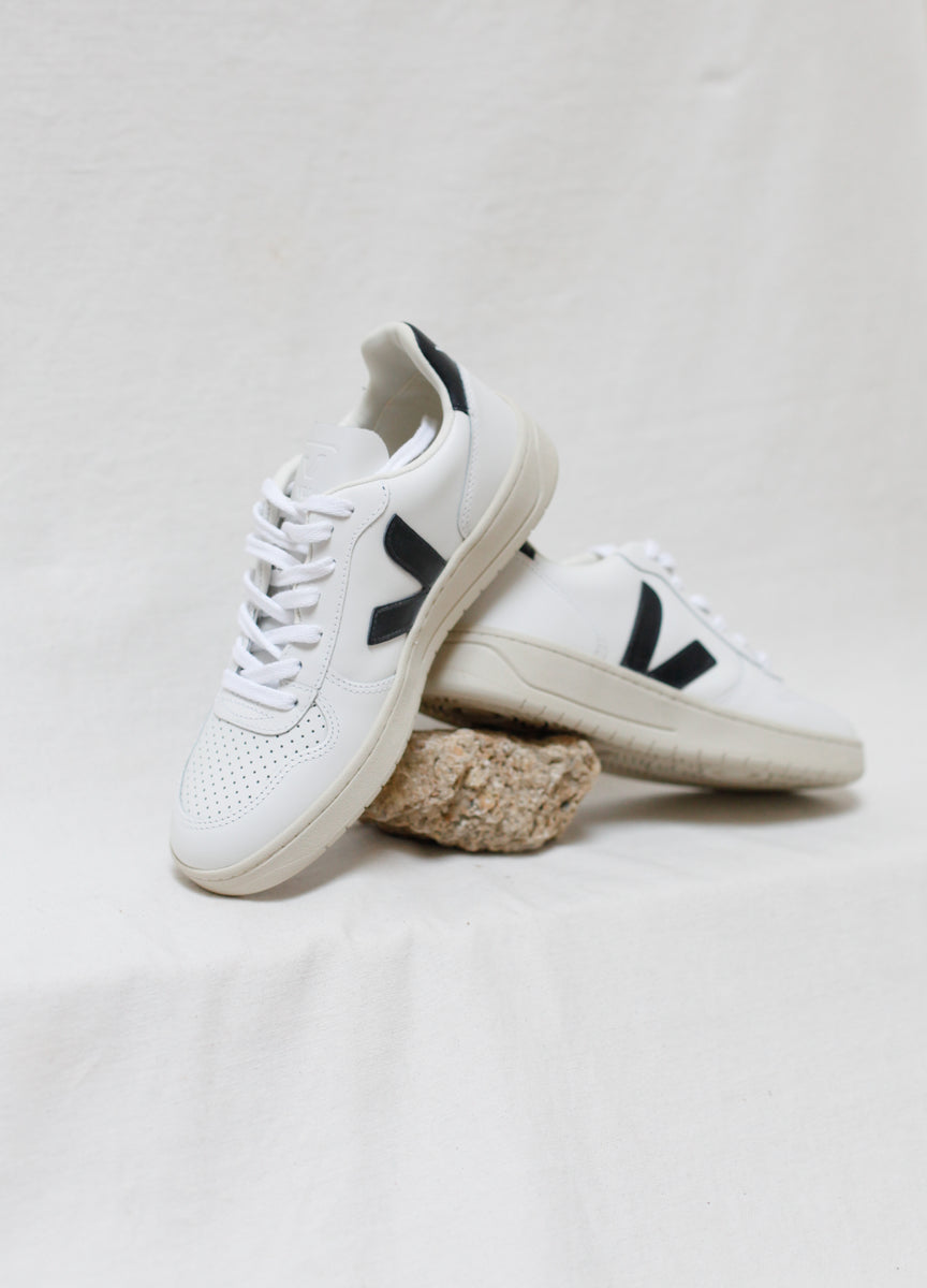 V10 Leather | Extra White / Black – Blackbird Goods