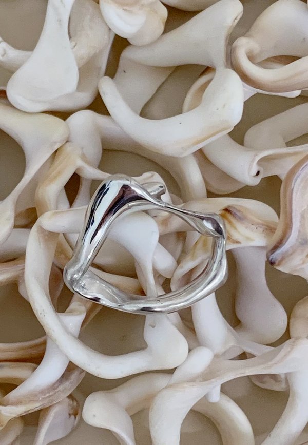 Michael hill shell ring store